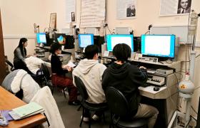  Студенты Северо-Восточного Университета (КНР) работают в ядерном практ...